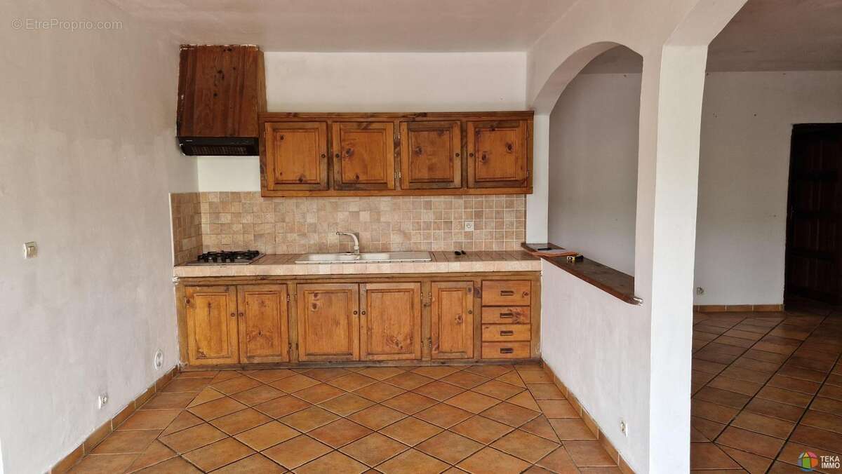 Maison à LA PLAINE-DES-PALMISTES