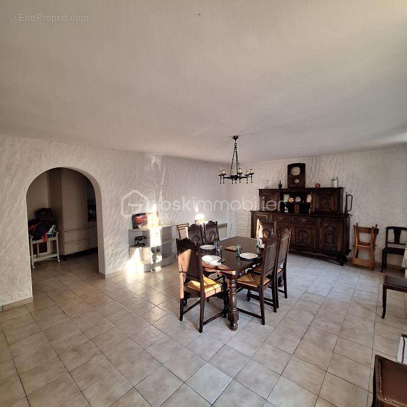 Maison à JAVRON-LES-CHAPELLES