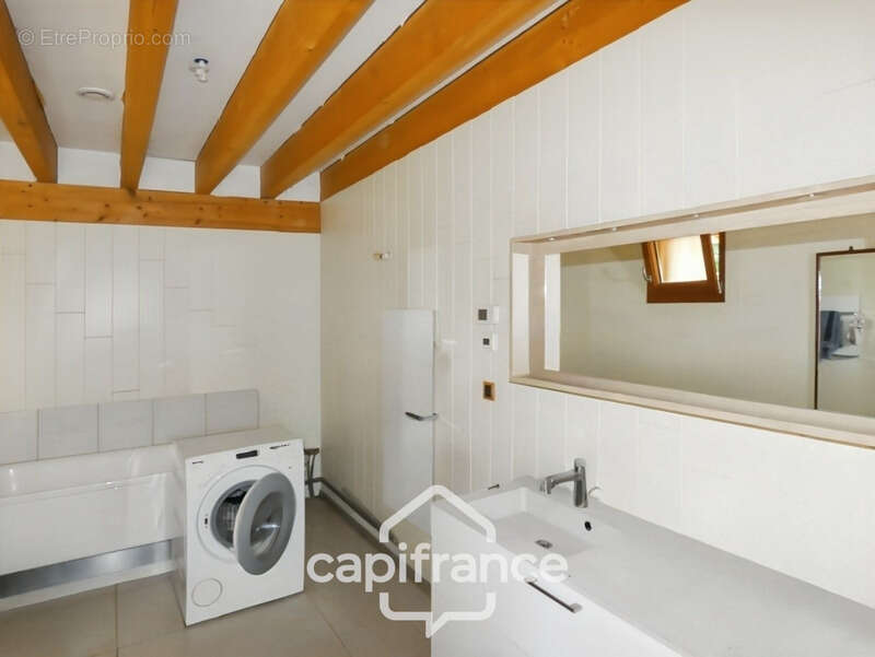 Maison à SAINT-GERMAIN-DU-BOIS