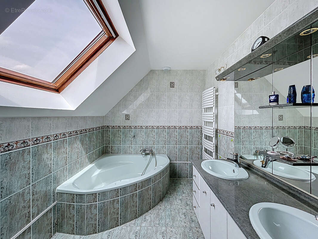 Maison à HETTANGE-GRANDE