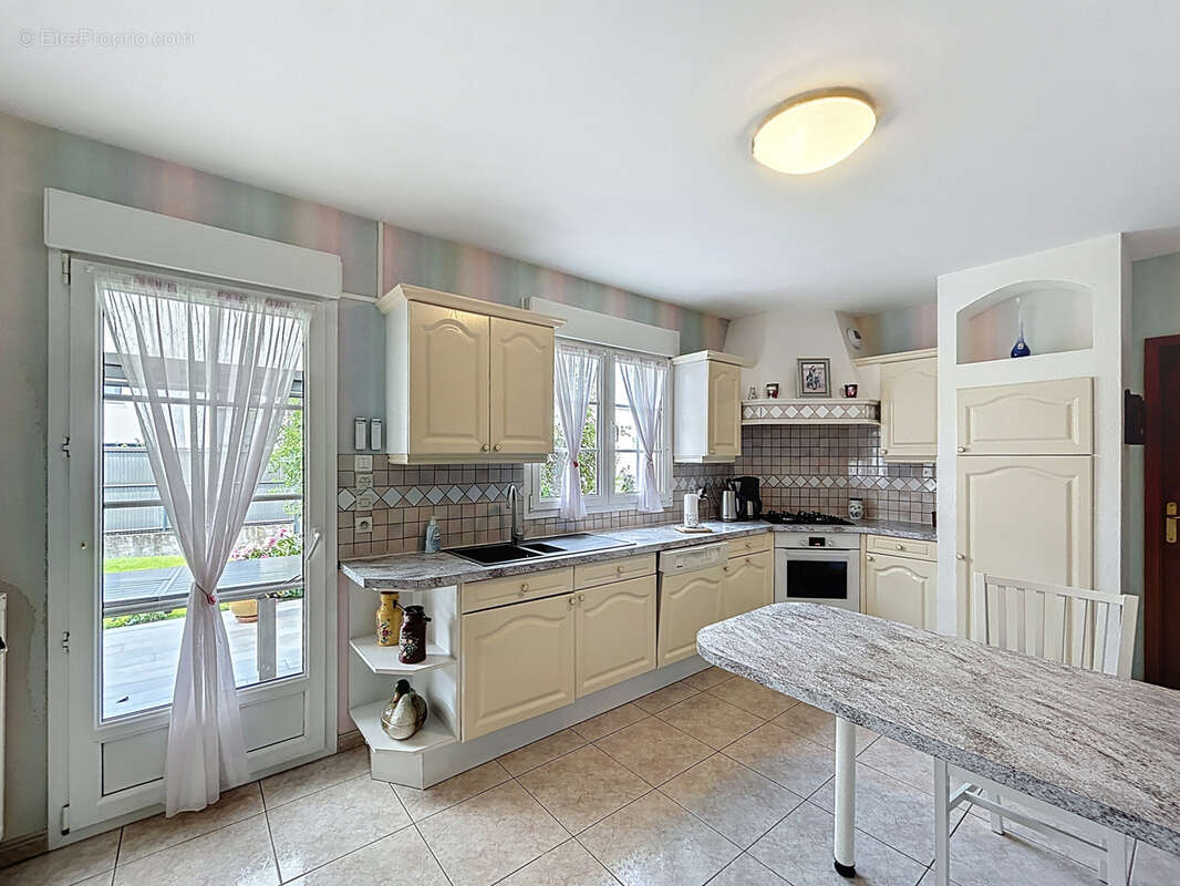 Maison à HETTANGE-GRANDE