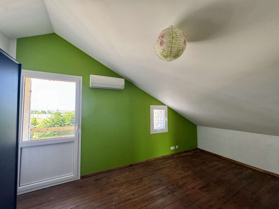 Maison à ROUFFIGNAC-DE-SIGOULES