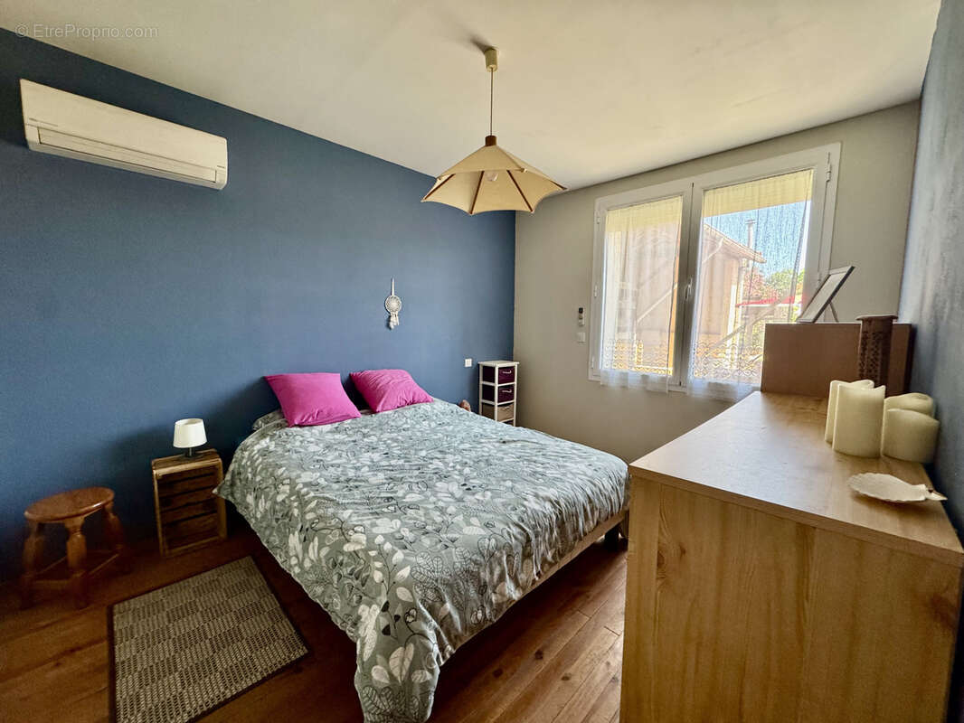 Maison à ROUFFIGNAC-DE-SIGOULES