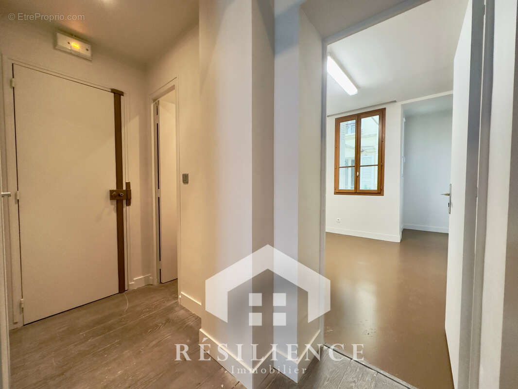 Commerce à PARIS-15E