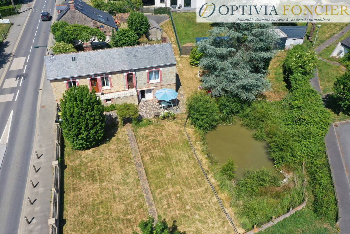 Maison à BAIN-DE-BRETAGNE