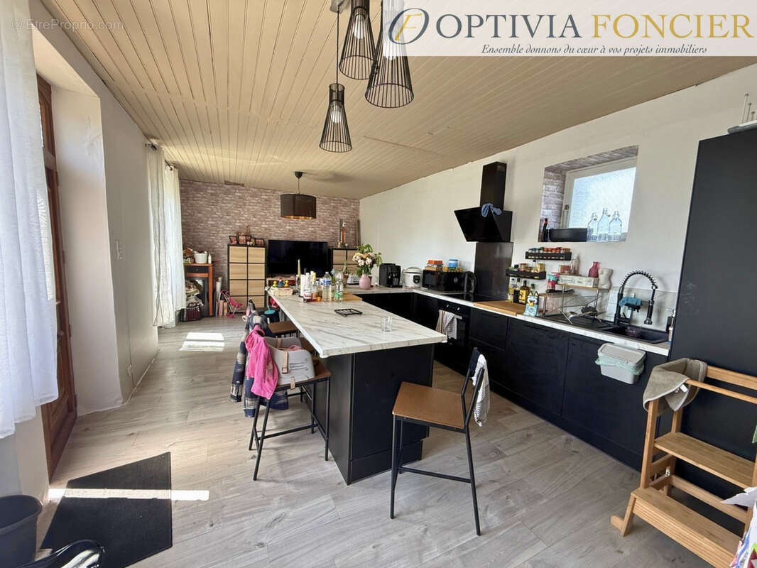 Maison à BAIN-DE-BRETAGNE