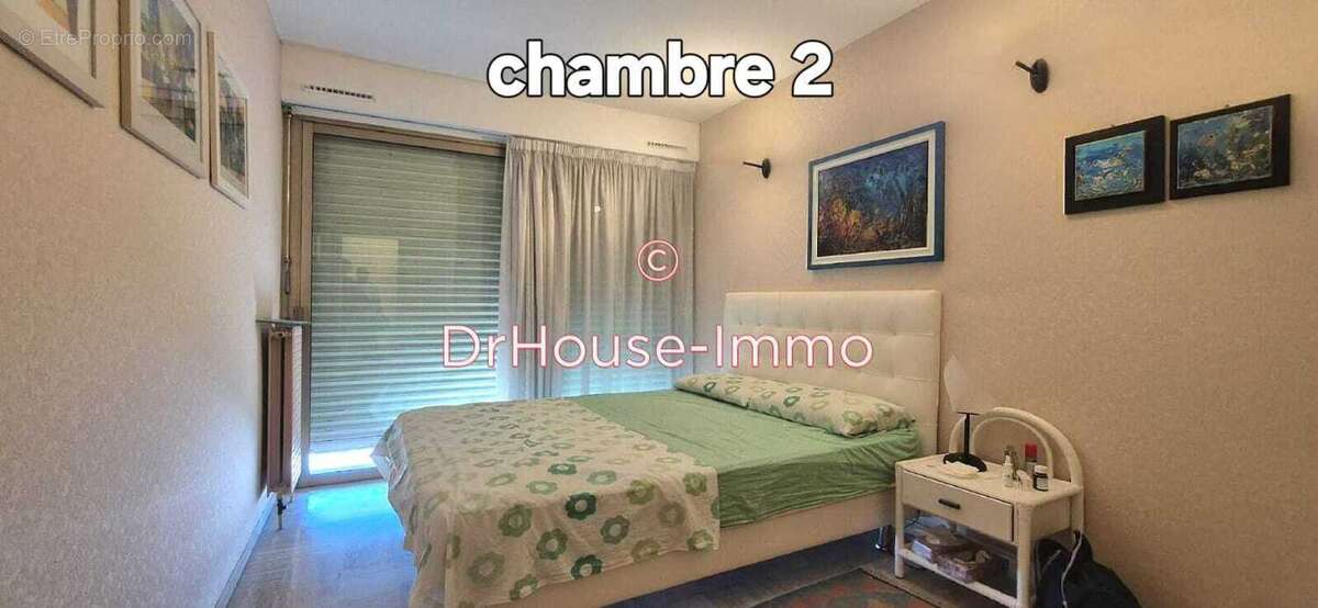 Appartement à MANDELIEU-LA-NAPOULE