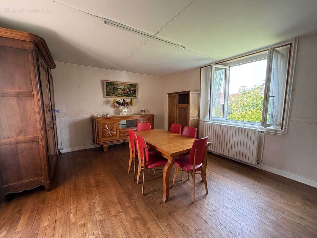 Maison à BOURBONNE-LES-BAINS