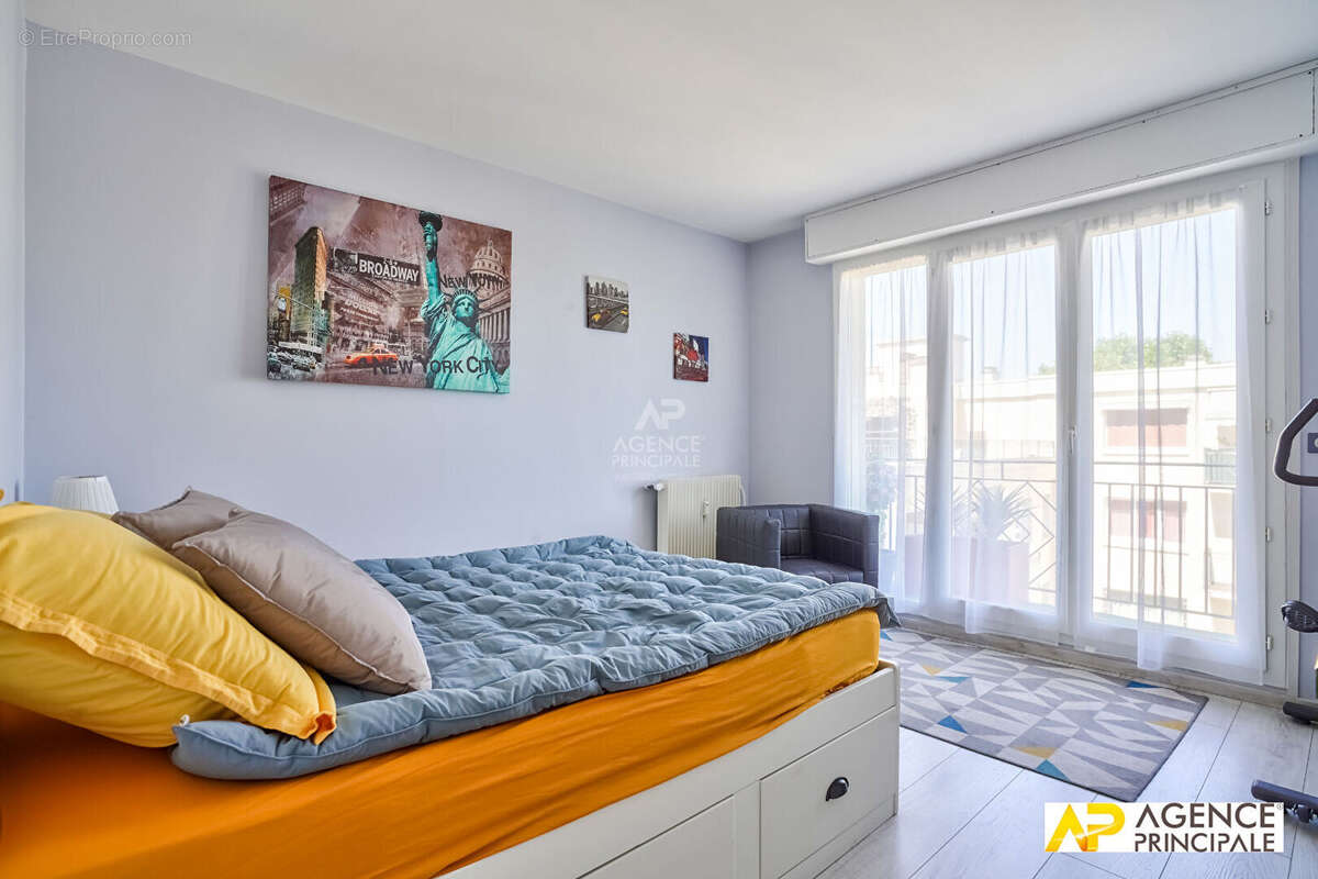 Appartement à MAISONS-LAFFITTE