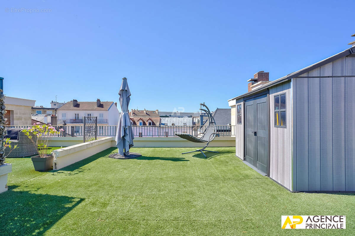 Appartement à MAISONS-LAFFITTE