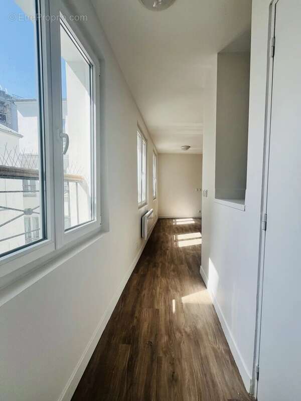 Appartement à PARIS-10E