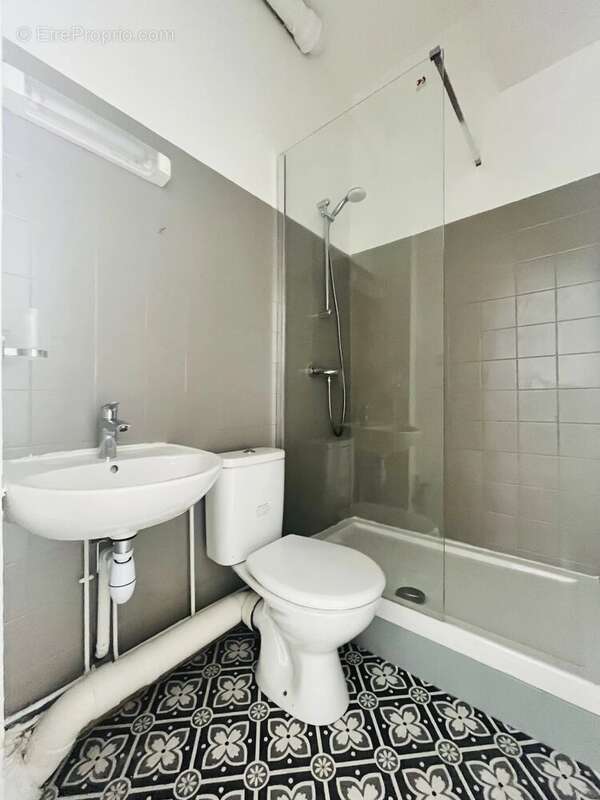 Appartement à PARIS-10E