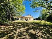 Maison à SAINT-BONNET-PRES-RIOM