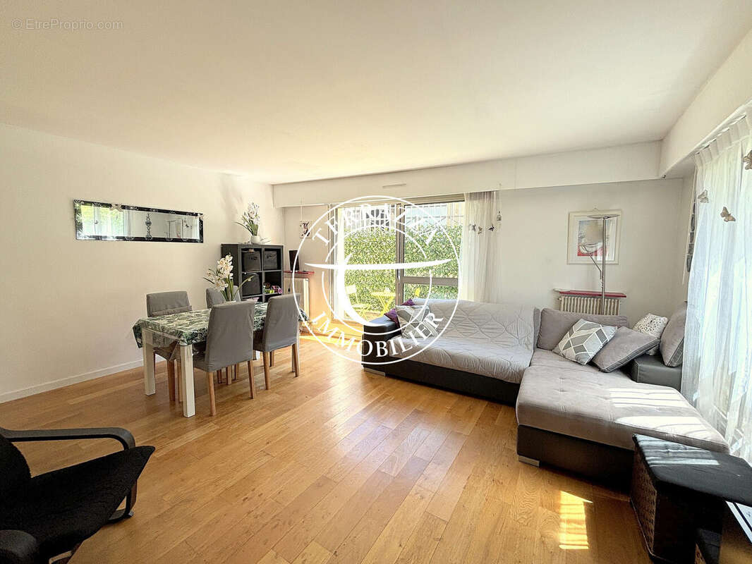 Appartement à BOUGIVAL