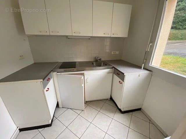 Appartement à EPERNON