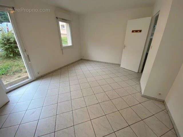 Appartement à EPERNON