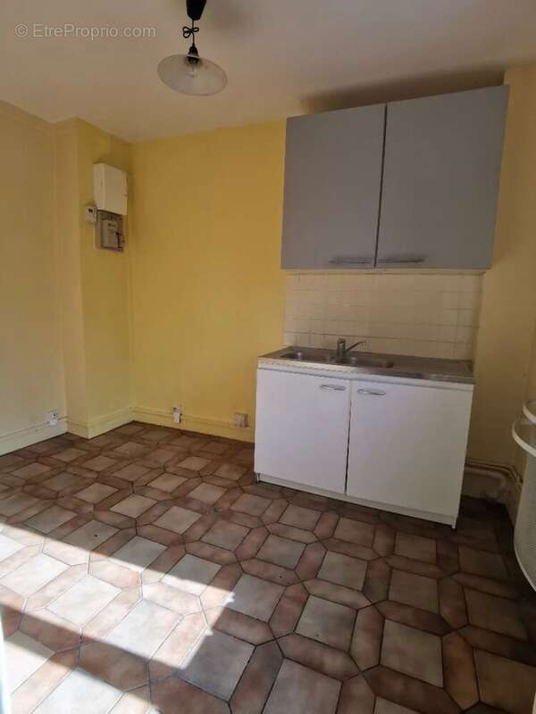 Appartement à EPERNON