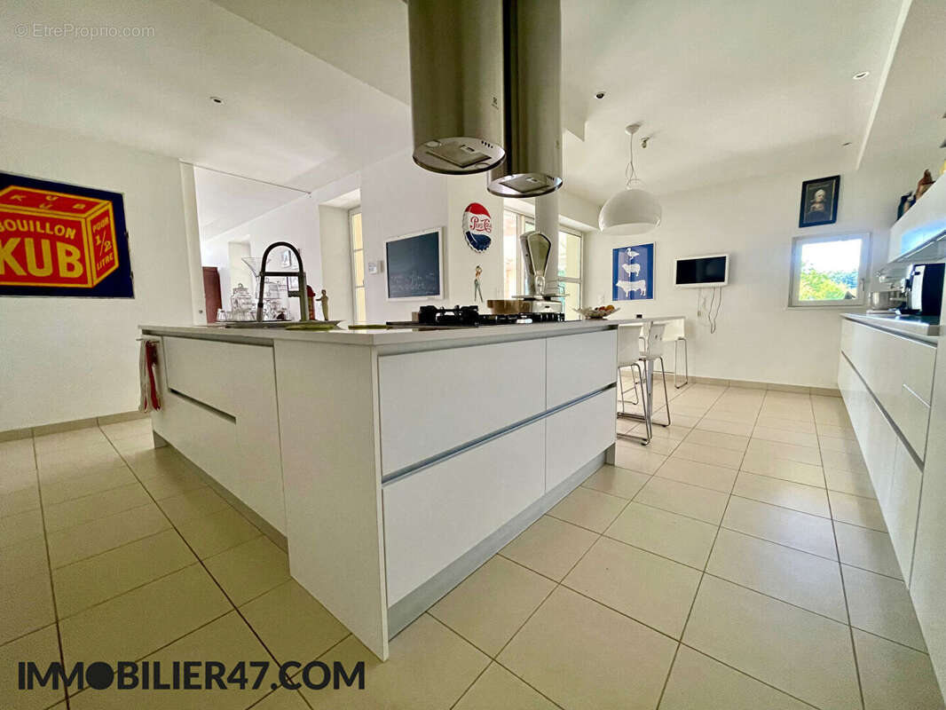 Maison à CASTELMORON-SUR-LOT