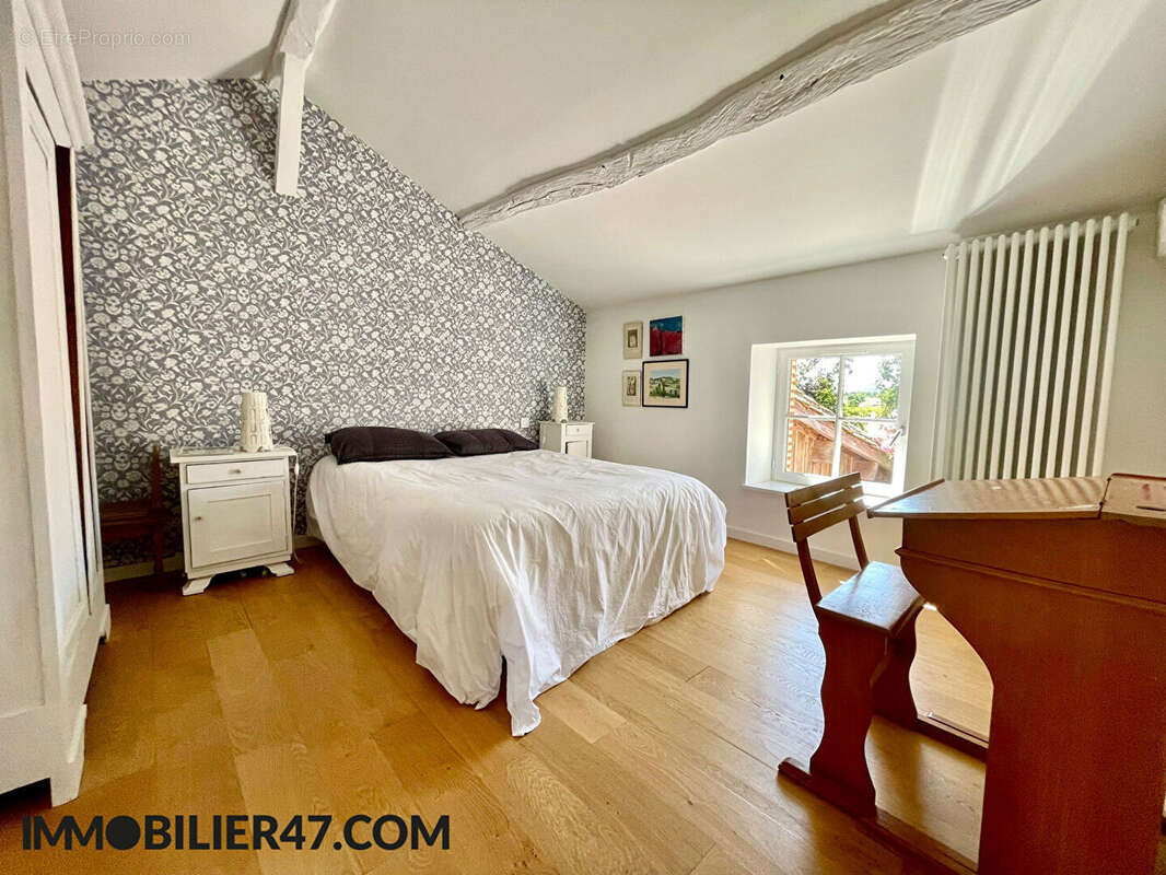 Maison à CASTELMORON-SUR-LOT