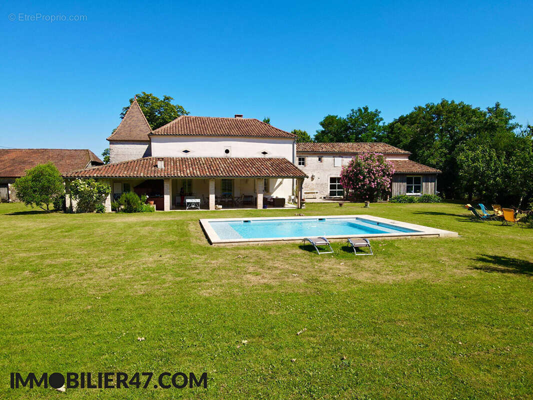 Maison à CASTELMORON-SUR-LOT