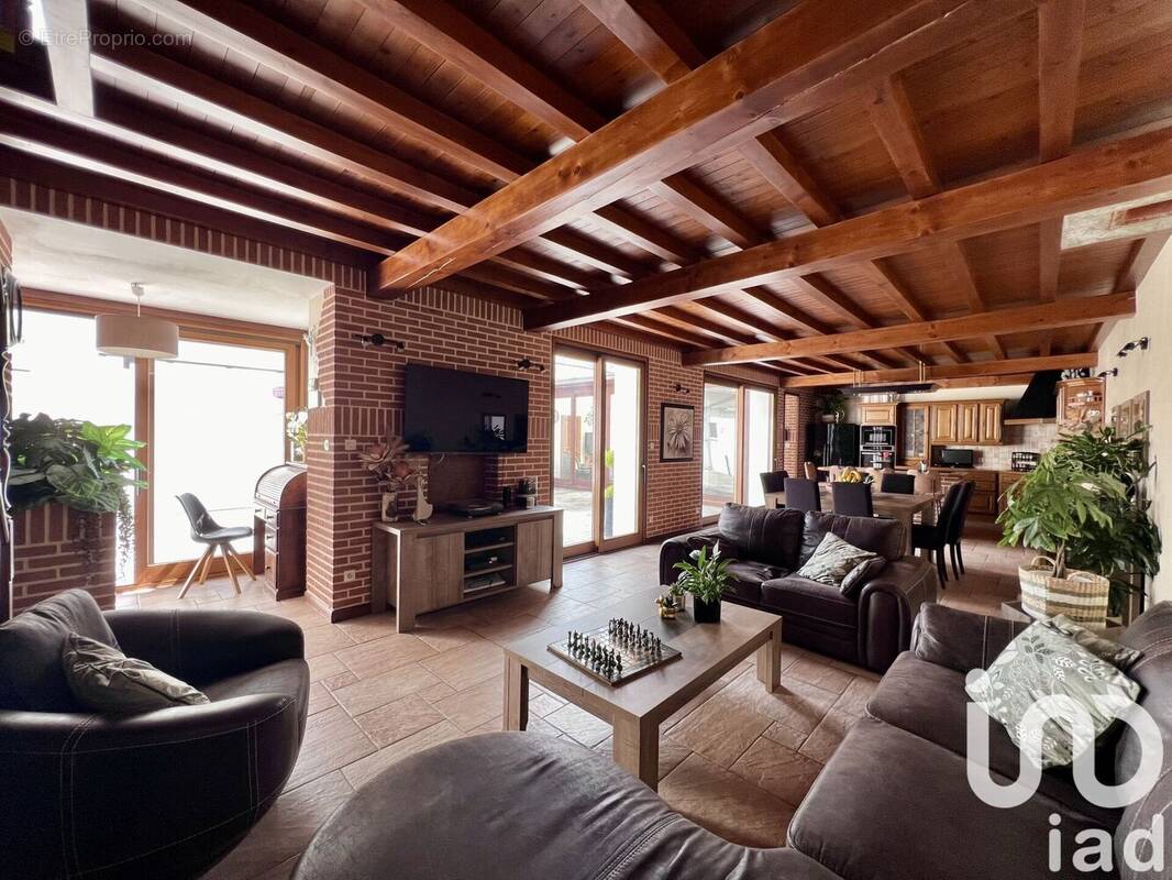 Photo 1 - Maison à GONDECOURT