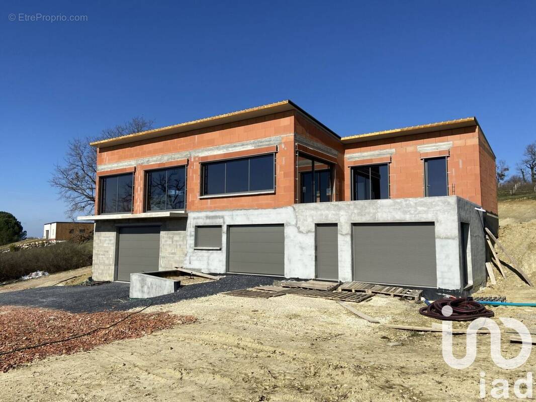 Photo 1 - Maison à LAGRAULET-DU-GERS