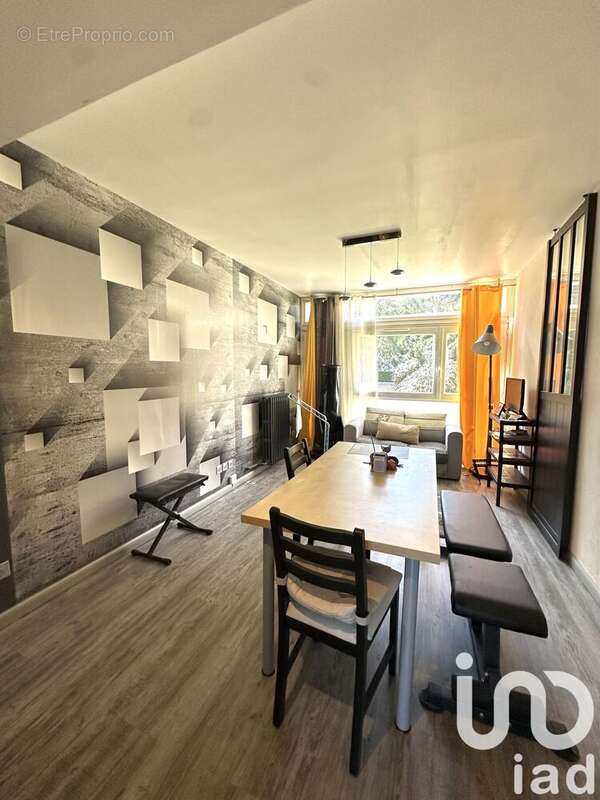 Photo 4 - Appartement à VERSAILLES