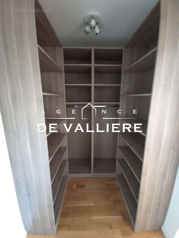 Appartement à NANTERRE