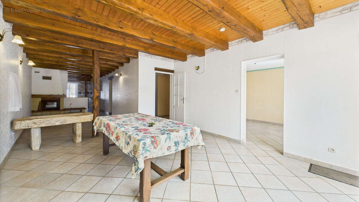 Maison à NORROY-LE-SEC