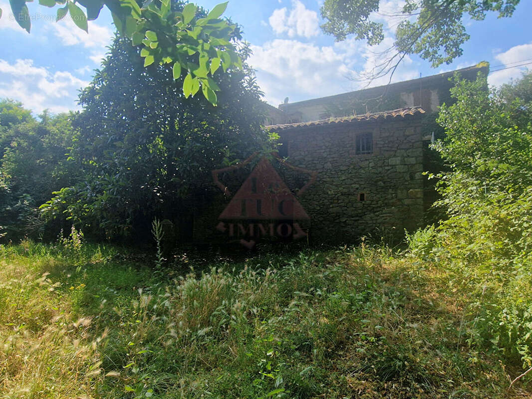 Appartement à LE MARTINET