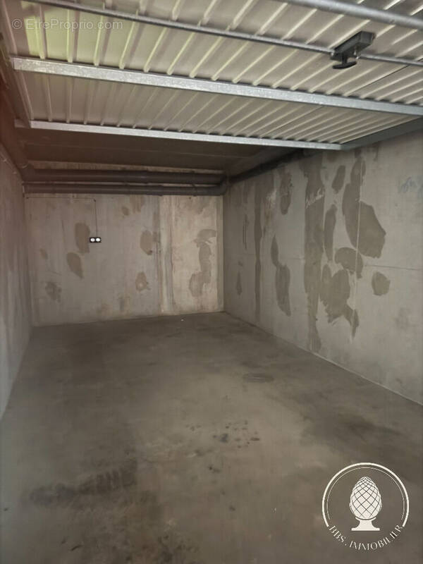 Parking à LA ROCHELLE