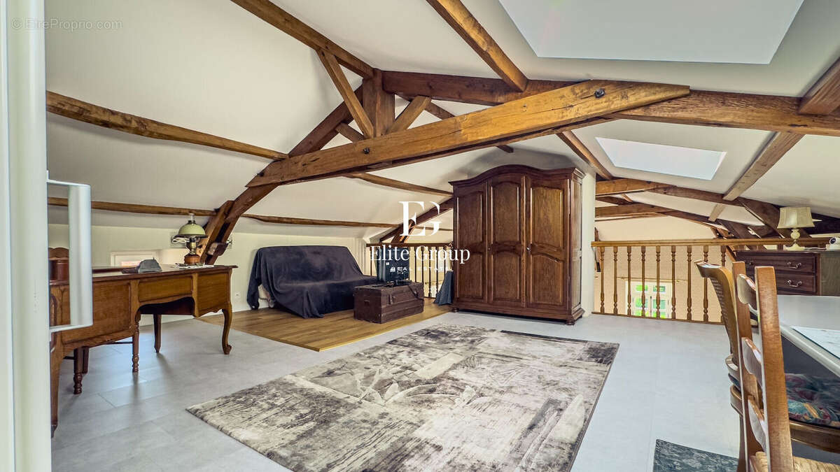 Maison à BOURG-CHARENTE