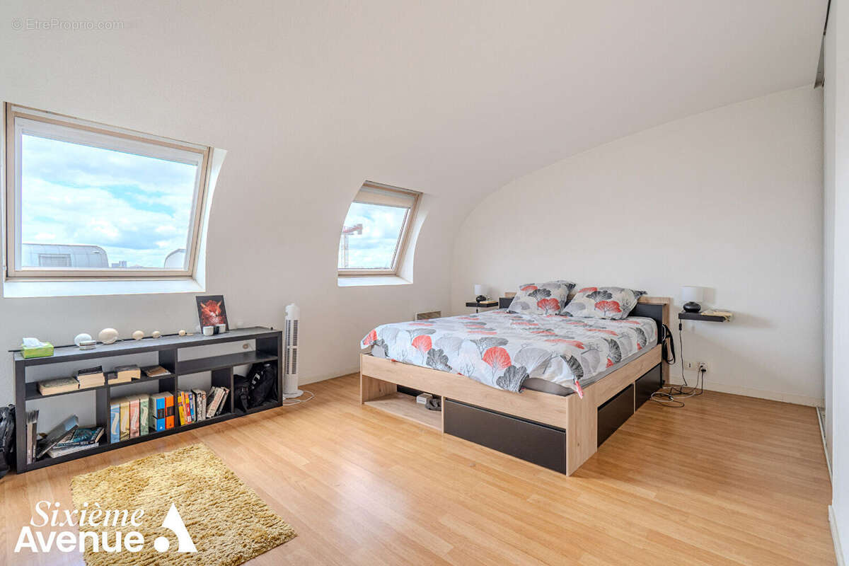Appartement à BORDEAUX