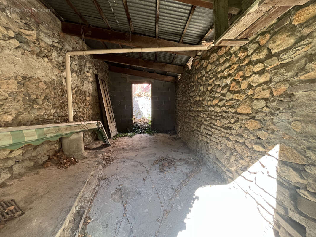 Appartement à THUIR