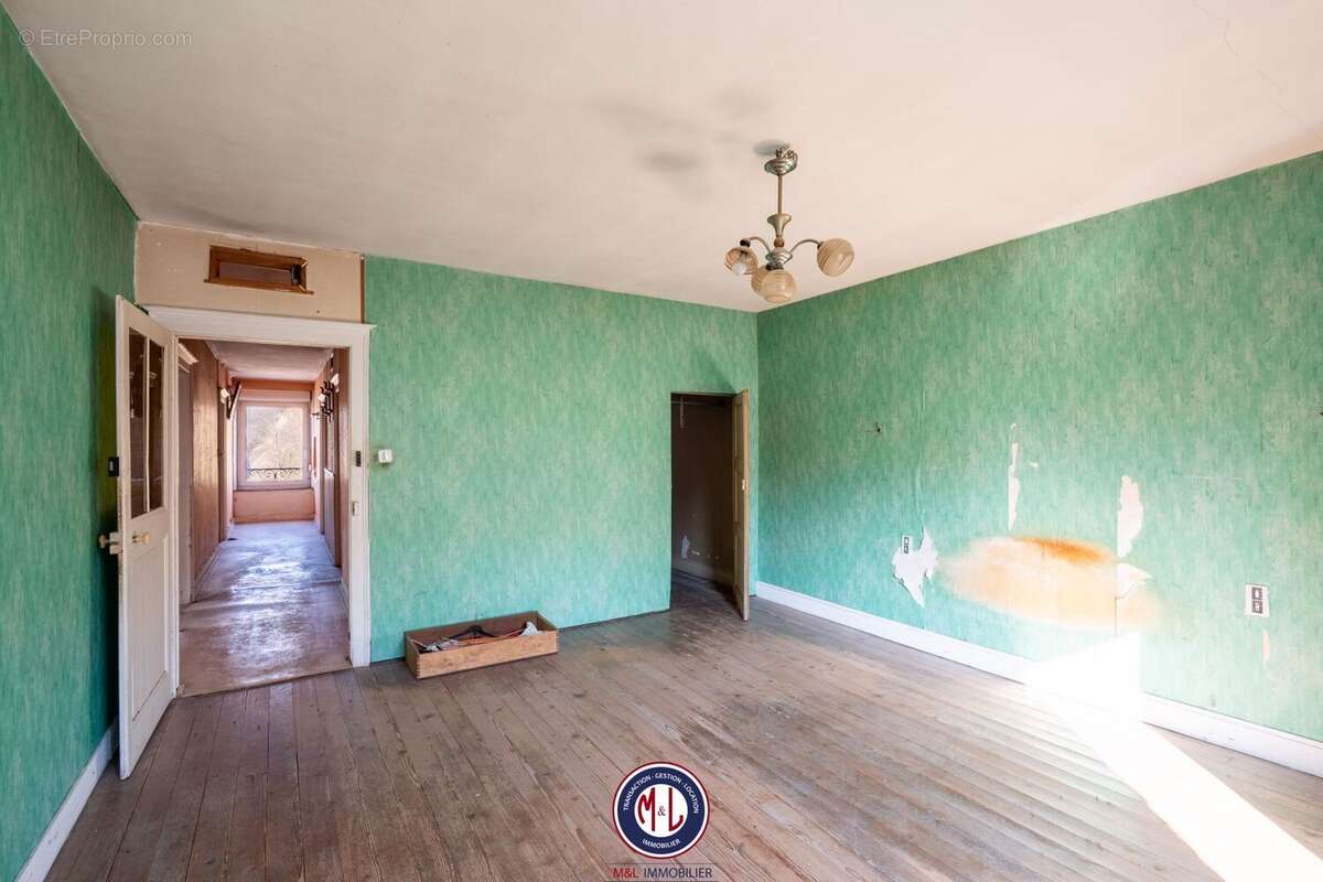 Appartement à THIAUCOURT-REGNIEVILLE