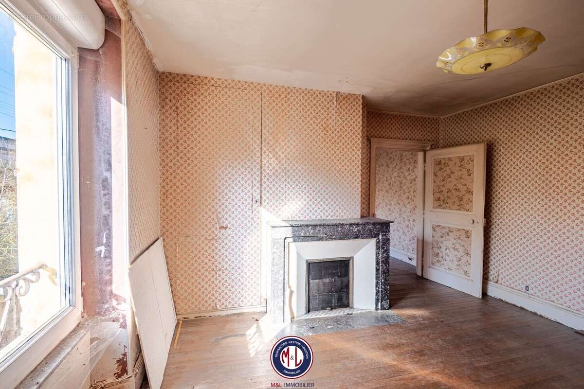 Appartement à THIAUCOURT-REGNIEVILLE