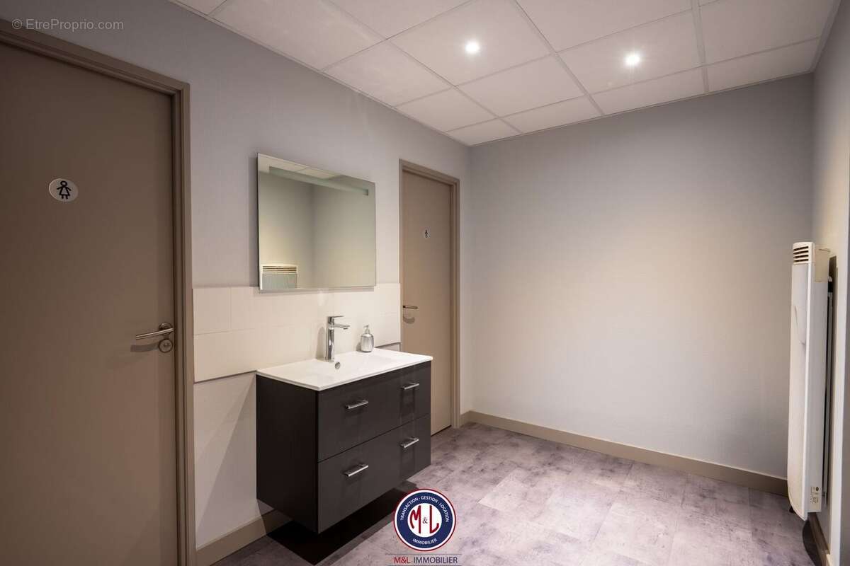 Commerce à SCY-CHAZELLES