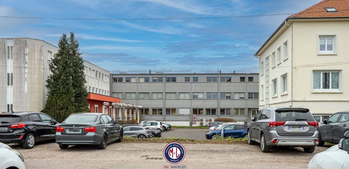 Commerce à SCY-CHAZELLES