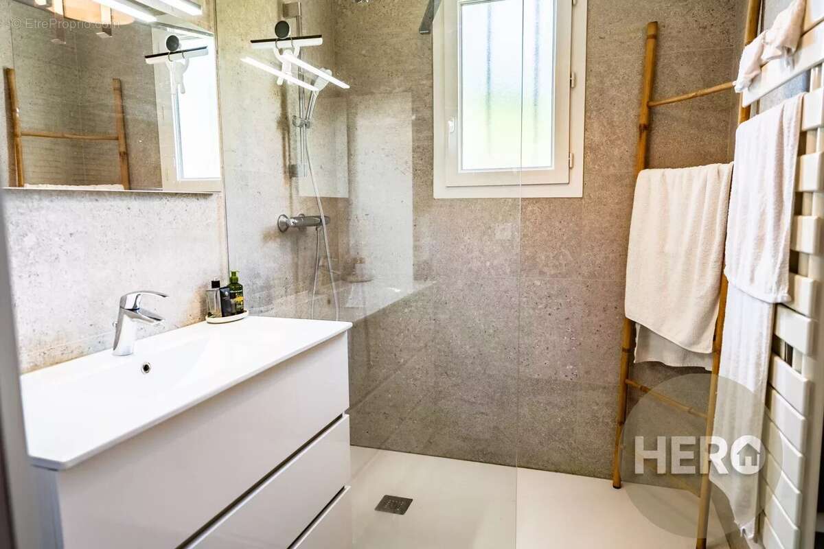 Maison à LE TREMBLAY-SUR-MAULDRE