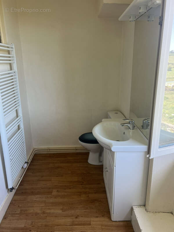 Maison à SAINT-CHRISTOPHE-EN-BRIONNAIS