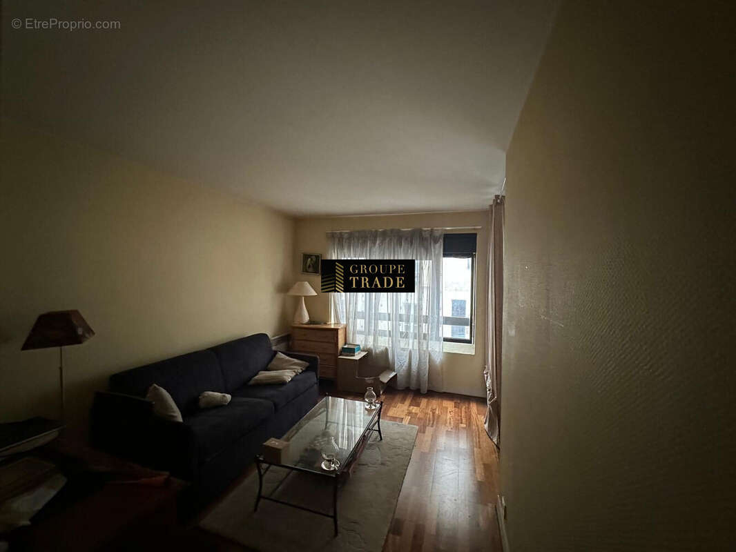 Appartement à PARIS-12E