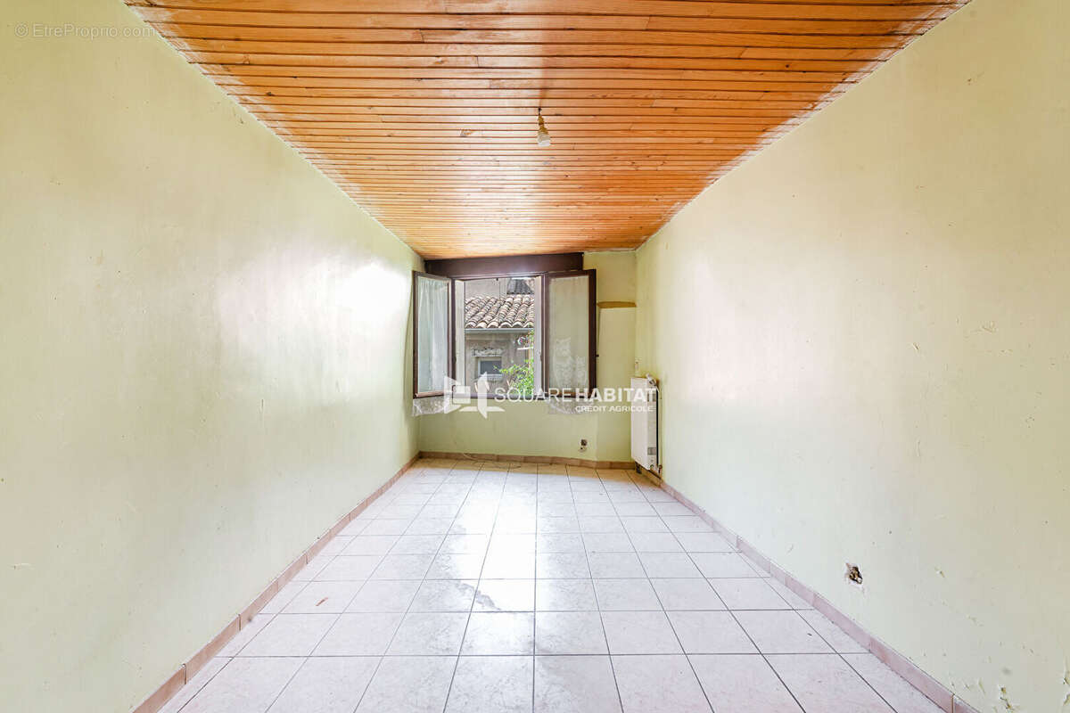 Appartement à APT