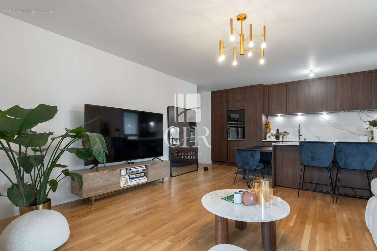 Appartement à COLOMBES