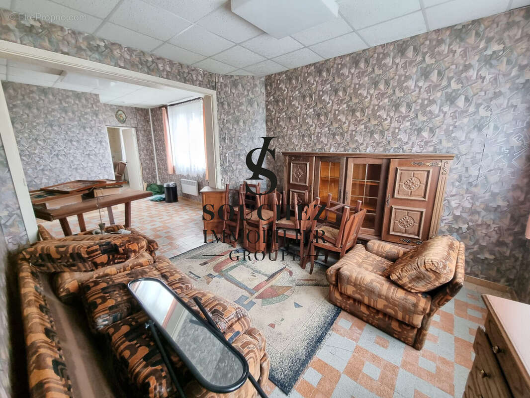 Maison à BOUVIGNY-BOYEFFLES