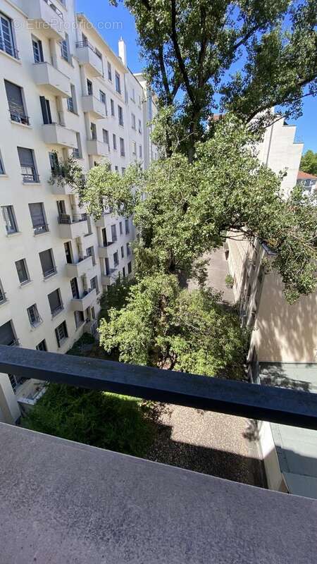 Appartement à LYON-6E