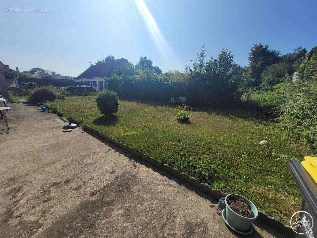 Maison à BONNINGUES-LES-ARDRES