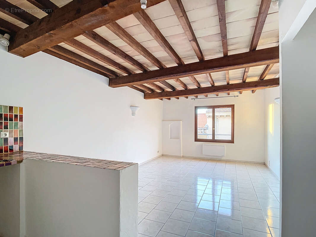 Appartement à LE CANNET