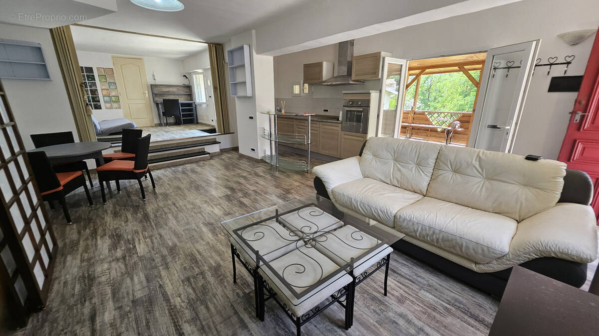 Appartement à MENTON