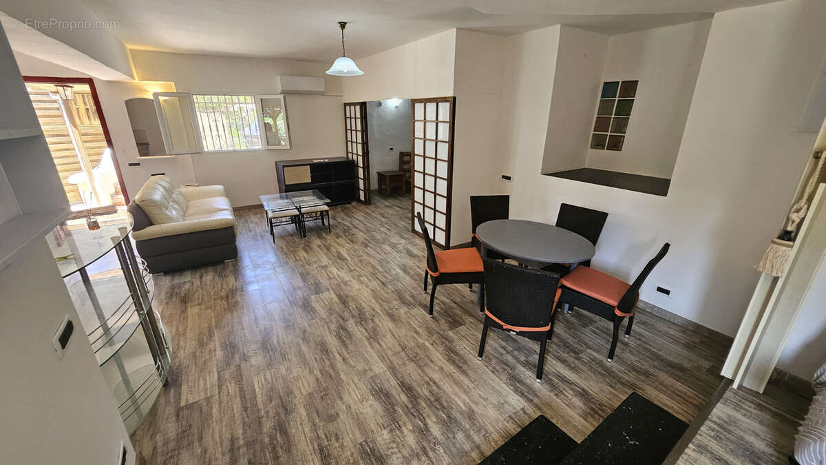 Appartement à MENTON