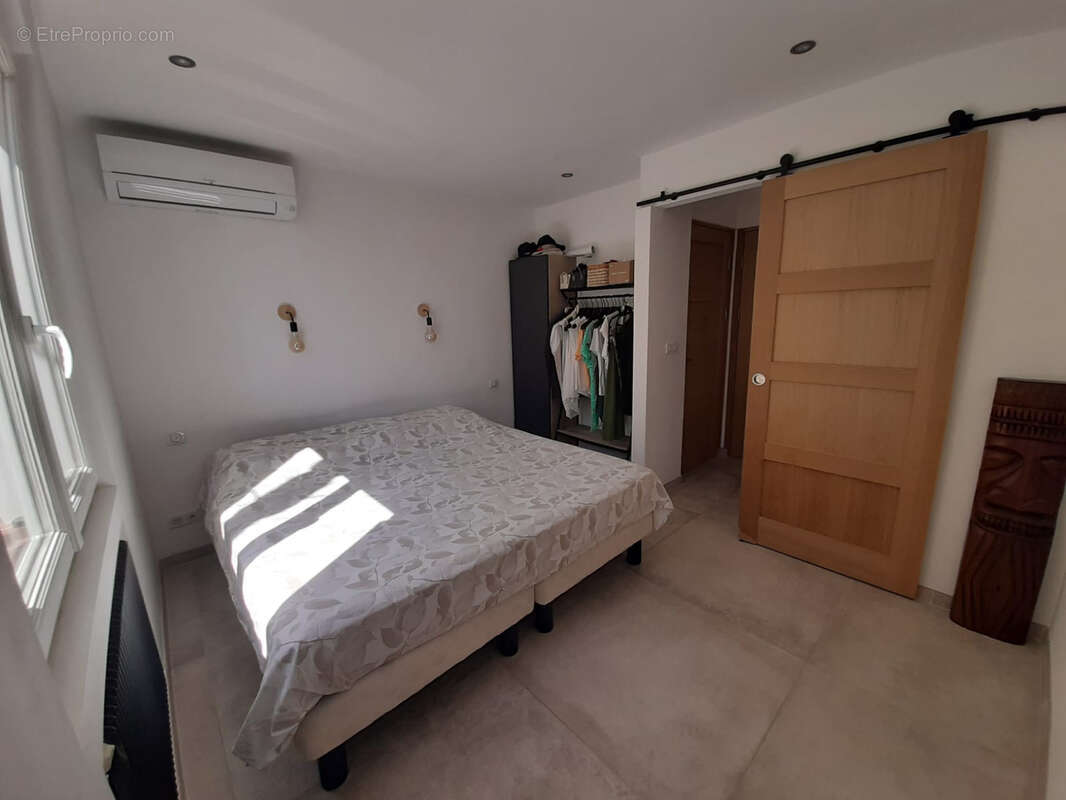 Maison à MANDELIEU-LA-NAPOULE